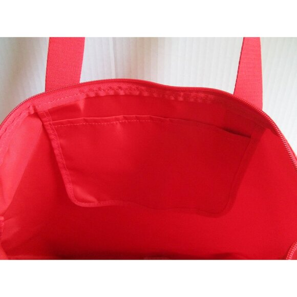 *Victoria 's Secret Red Nylon 'Packable Heart' Tote - NWT - Picture 6 of 8
